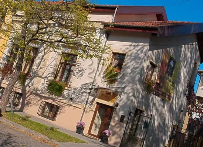 VILLA PARK BOUTIQUE-HOTEL